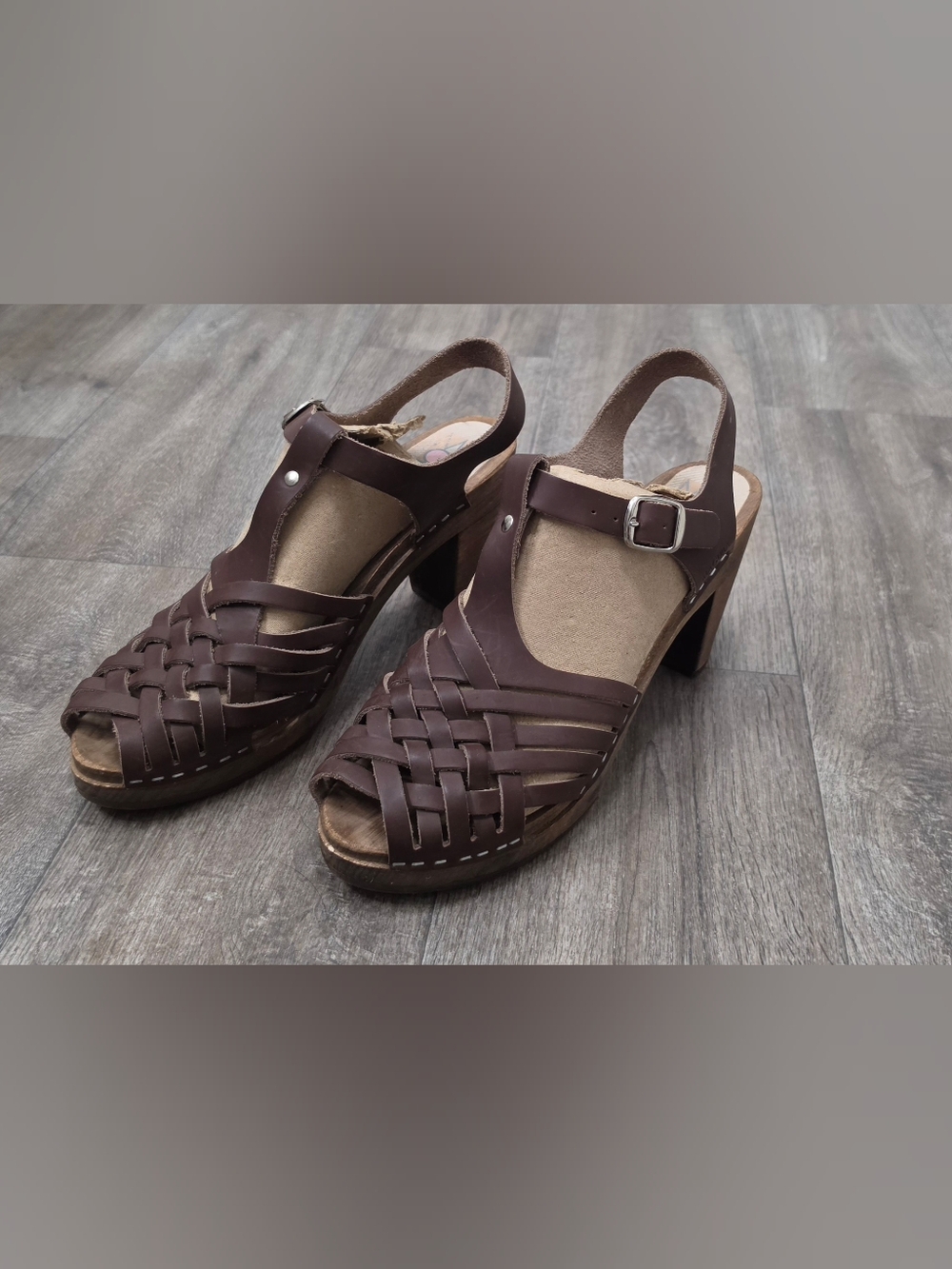 Maguba Heeled Sandals-Size 41